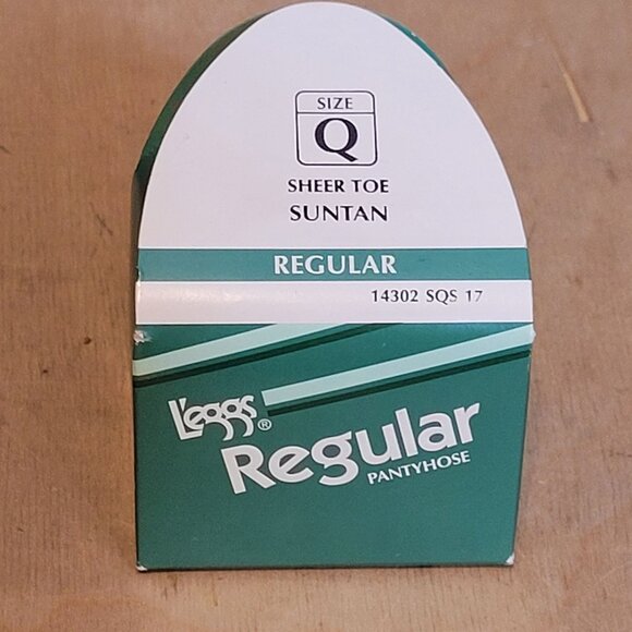 Vintage Pantyhose L'eggs Regular Size Q Sheer Toe Suntan 90s Box NOS - Picture 1 of 5